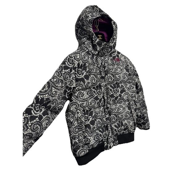 The North Face Jacket Girls XL 18 Hooded Down Puffer Lace Print - Picture 6 of 12